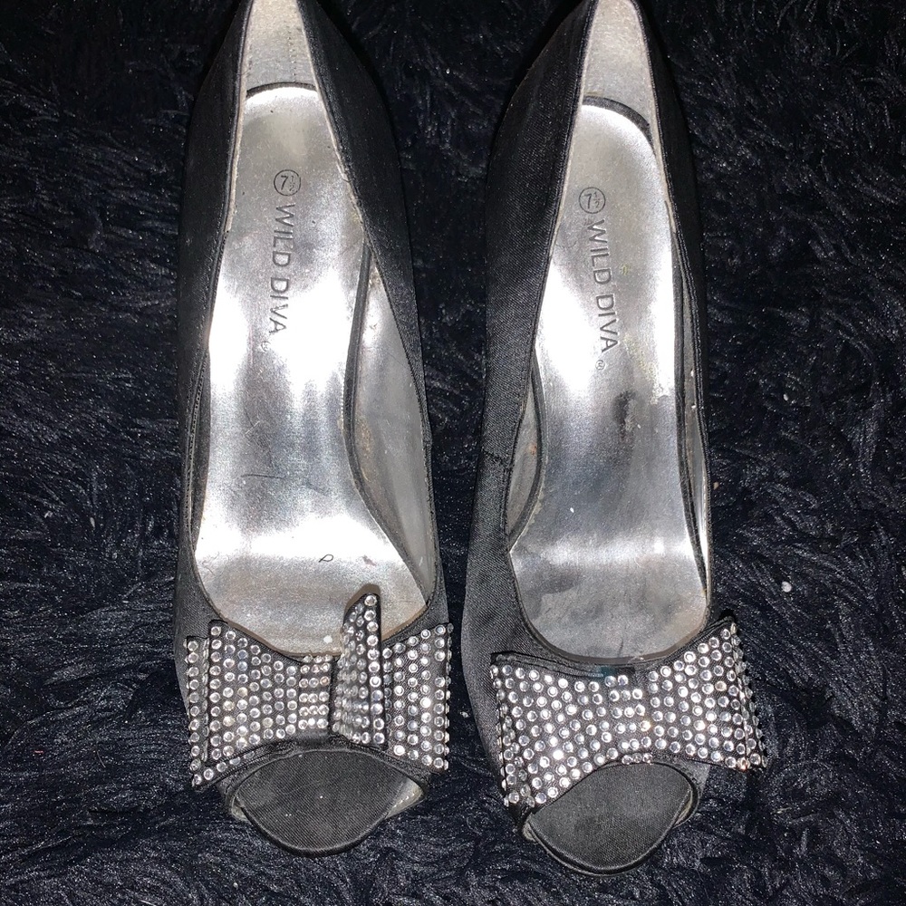 Sequin Bow Heels